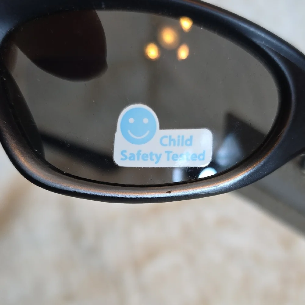 Foster Grant Kids Black Sunglasses